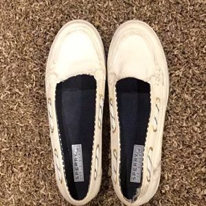 Sperry boat shoes